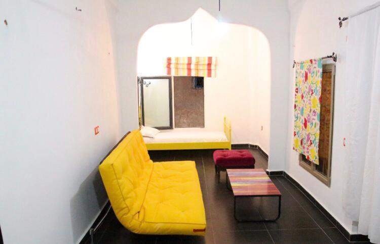 Hostal Valencia - Private Room With Bathroom Xauen Exterior foto