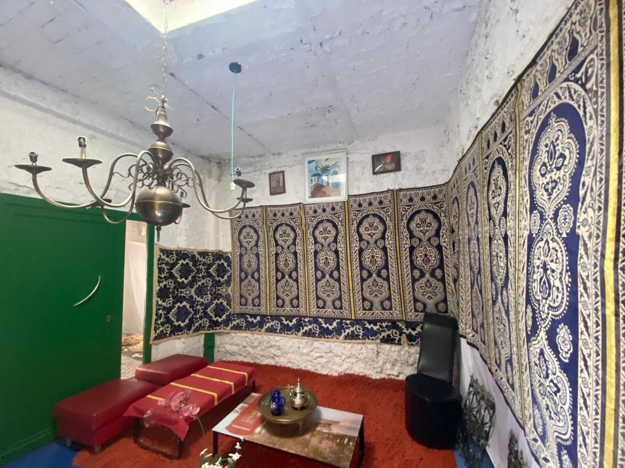 Hostal Valencia - Private Room With Bathroom Xauen Exterior foto